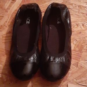 Girls dress shoes NWOT